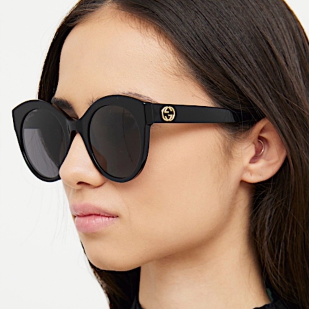 Gucci Black Round-Frame Cateye Sunglasses with Gold Logo - GG0028s